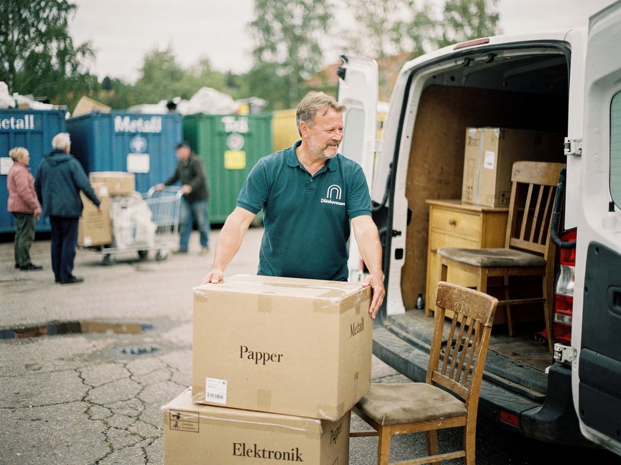 Sortering och återvinning vid bortforsling av dödsbo i Tyresö