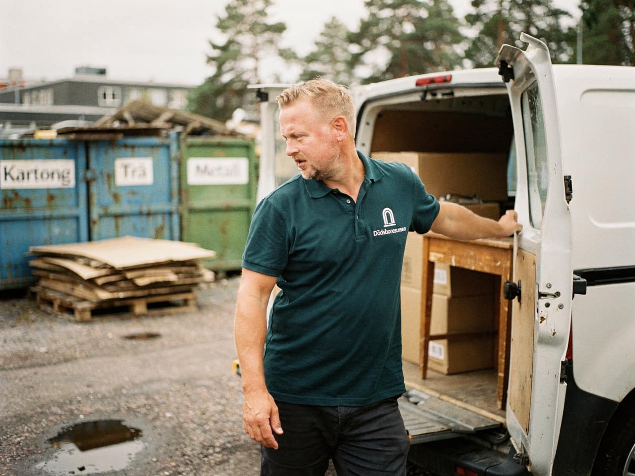 Sortering och återvinning vid bortforsling av dödsbo i Mora